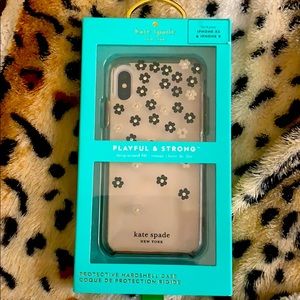 ♠️Gently used Kate spade ♠️ iPhone X case.